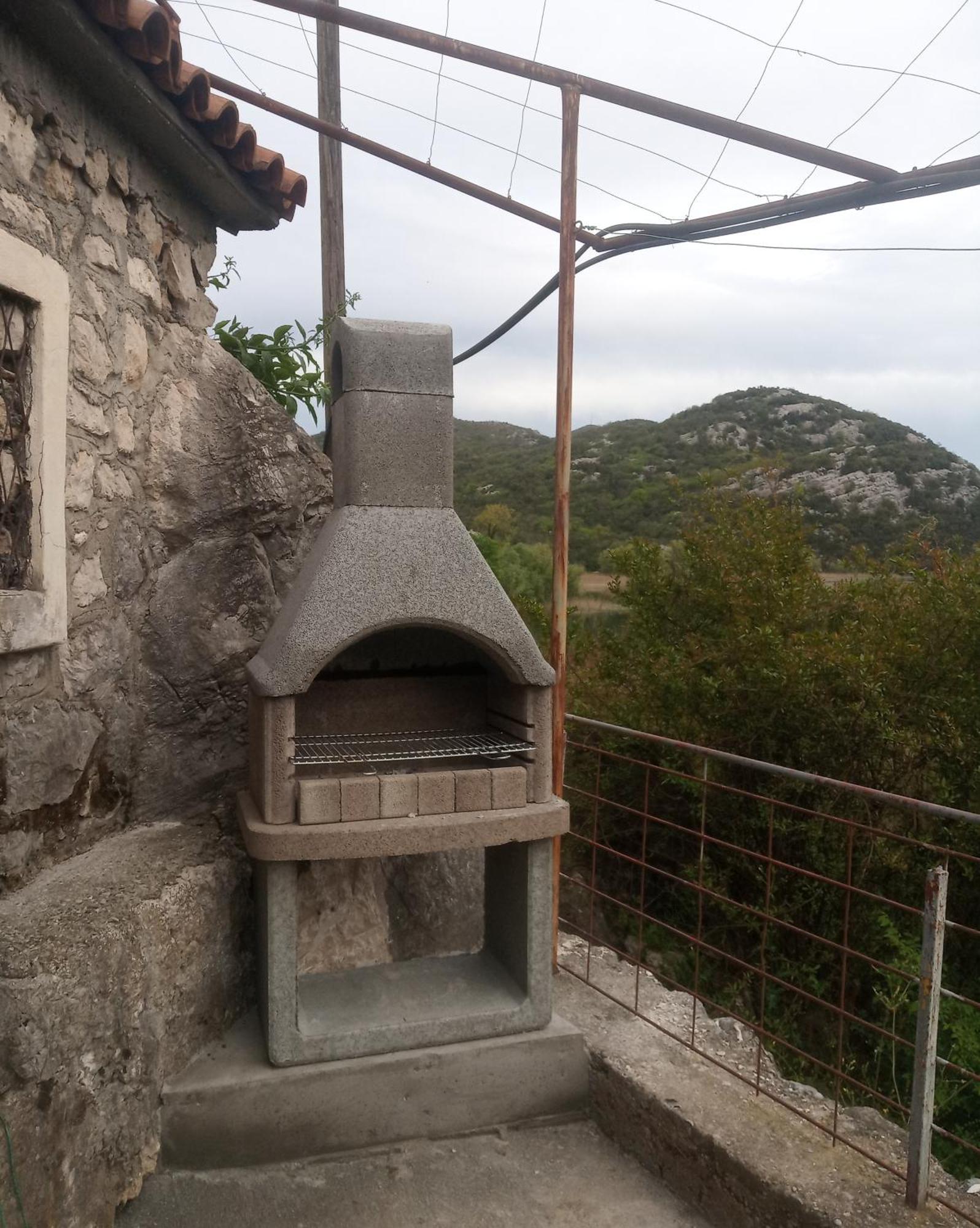 Feel The Karuch Villa Cetinje Exterior photo